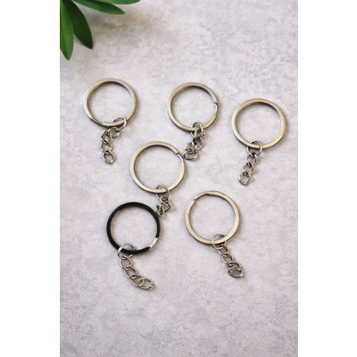 ✨ Unleash Your Inner Keychain Creator! ✨ 50p