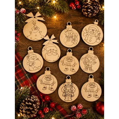 CHRISTMAS CRAFT SET – £3.50 Perfect for little makers, festive family nights,