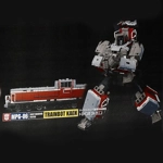 Kaen with Box: Transformers Masterpiece Trainbot MPG-06S