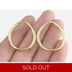 GOLD TONE GEOMETRY CONNECTORS 1 PAIR