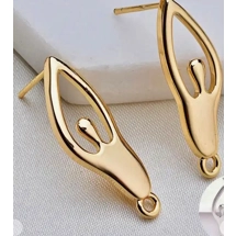 BALLET GIRL STUDS PAIR