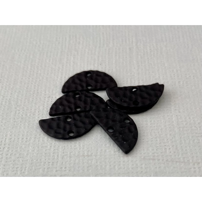 Additional Image for HAMMERED BLACK HALF CIRCLE CONNECTOR 2 PC