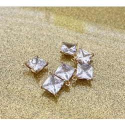 7MM GOLD CZ SQUARE CONNECTOR ONE HOLE 2 PC