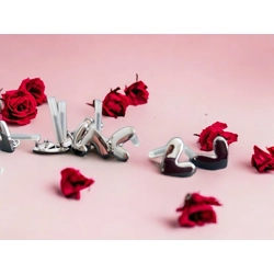 SILVER HEART WITH STAINLESS POST ,