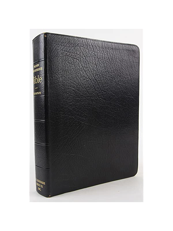 The New Chain-Reference Bible Fourth Improved Edition containing Thompson's Original and Complete System of Bible Study Genuine Leather