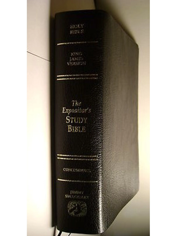 The Expositors Study Bible: King James Version Leather Bound – By Jimmy Swaggart (Author)