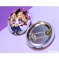 DUEL SERIES: Yugi | BUTTON 38 mm/1.5 inch