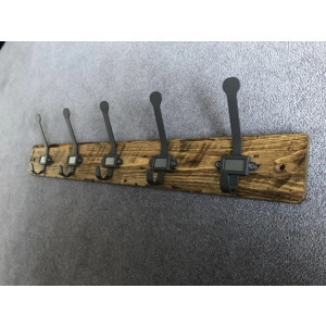 Rustic five-hook coat hook