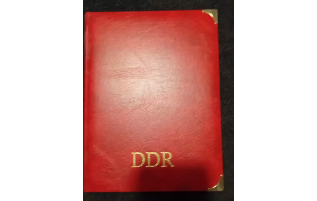 east Germany DDR stamps in 10 page / 20 side album CTO