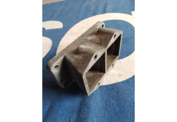 Husqvarna reed valve housing