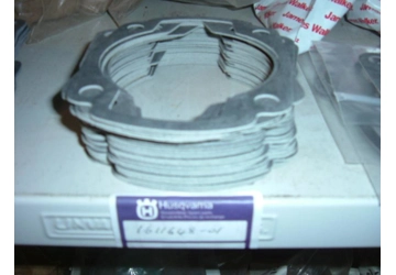 Husqvarna base gasket 1611648-01