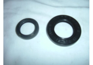 Husqvarna main bearing seals viton 1976 to 1988