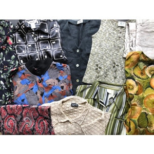 10pc Vintage Womens Clothing Mix Reselling Bundle Bulk Resell Wholesale Lot Linen Box