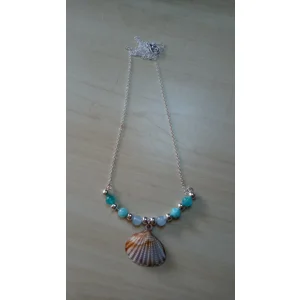 Fluorite Scallop Shell Necklace