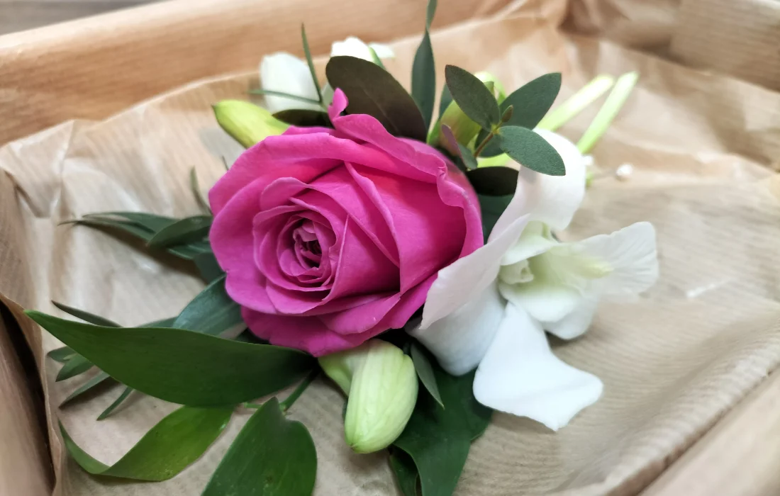 Wide Range of Corsages & Boutonnieres Available