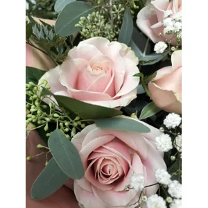 12 Rose Bouquet
