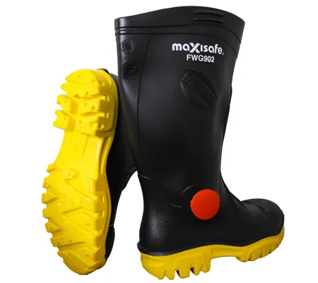Stimela 'Foreman' Black Gumboots with Safety Toe