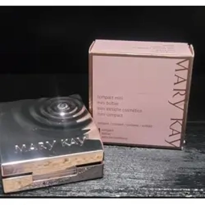 Mary Kay Compact Mini Limited edition Rose Gold- 091463 (Unfilled)