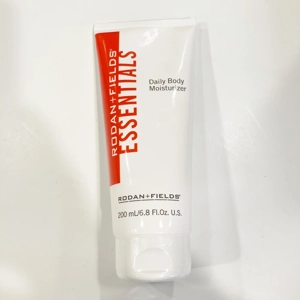 Rodan + Fields Essentials Daily Body Moisturizer 6.8 oz.