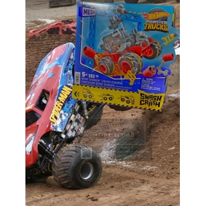 Hot Wheels Bone Shaker: Ultimate Smash and Crash Building Set