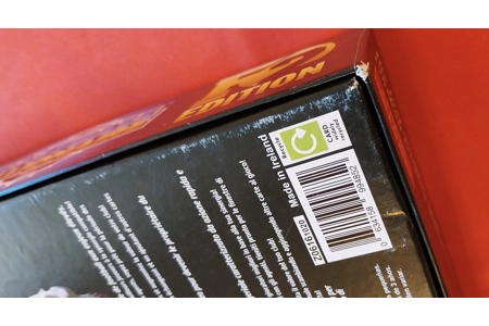 Supreme Games Football Billionaire F2 Edition Board Game COMPLETE Supreme Games Football Billionaire F2 Edition Board Game COMPLETE