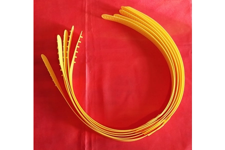 Tactic I Am... Alias A Game Of Quick Identities! COMPLETE