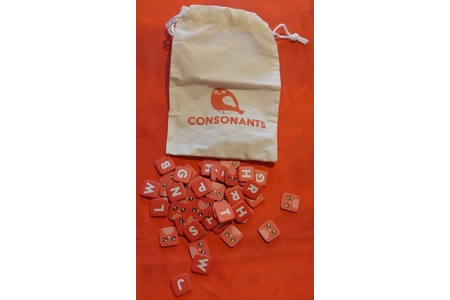 A Little Wordy Two-Player Tile Game by Exploding Kittens COMPLETE