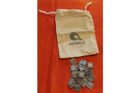 A Little Wordy Two-Player Tile Game by Exploding Kittens COMPLETE