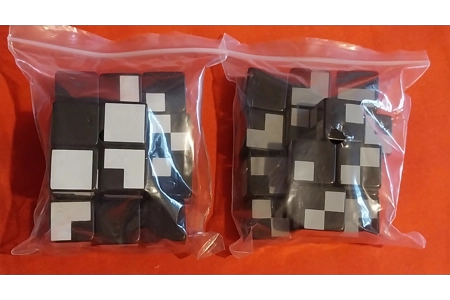 Gibsons Pixit Puzzle Game - Create Order Out Of Chaos PLAYABLE Gibsons Pixit Puzzle Game - Create Order Out Of Chaos PLAYABLE