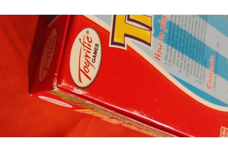 Toyrific Games Treasure Trail Children's Board Game COMPLETE Toyrific Games Treasure Trail Children's Board Game COMPLETE