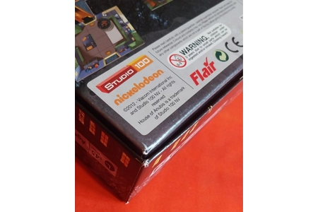 Flair Nickelodeon House of Anubis Board Game COMPLETE