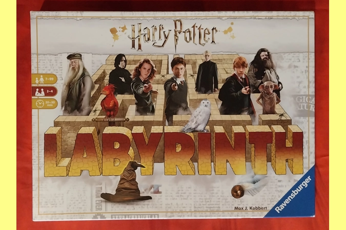 Ravensburger Harry Potter Labyrinth Board Game COMPLETE