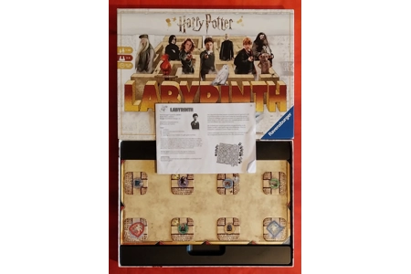 Ravensburger Harry Potter Labyrinth Board Game COMPLETE