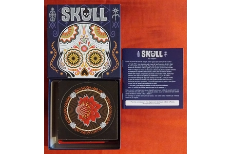 Lui-Meme Skull Family Bluffing Card Game - COMPLETE