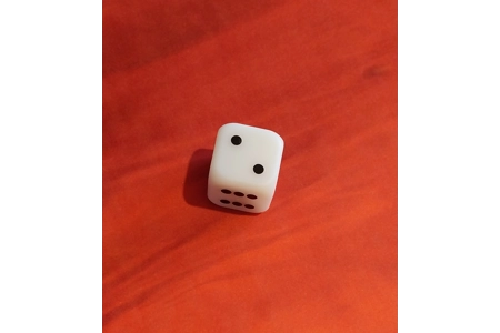 Brainvita Diicii Board Game With Flashing Dice PLAYABLE Brainvita Diicii Board Game With Flashing Dice PLAYABLE