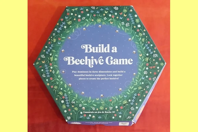 Clockwork Soldier Build A Beehive Game - 3D Dominoes Family Game - COMPLETE Clockwork Soldier Build A Beehive Game - 3D Dominoes Family Game - COMPLETE
