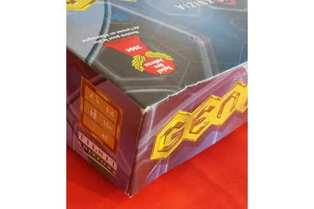 Sophisticated Games Simply Intelligent Mensa Connections Board Game COMPLETE French Edition