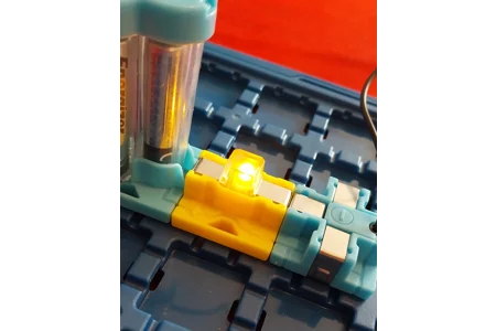 Thinkfun Circuit Maze Electric Current Logic Game COMPLETE