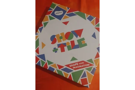 Jellybean Show & Tile Family Board Game - Shape Your Imagination! - NEW