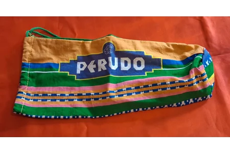 Paul Lamond Games Perudo The Classic Game Of Liar's Dice COMPLETE Paul Lamond Games Perudo The Classic Game Of Liar's Dice COMPLETE