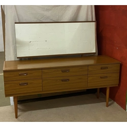 Schreiber Dressing Table