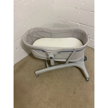 Chicco 4  Baby hug highchair and crib