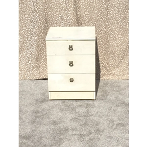 3 drawer bedside cabinet