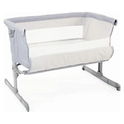 Chicco next to me The original