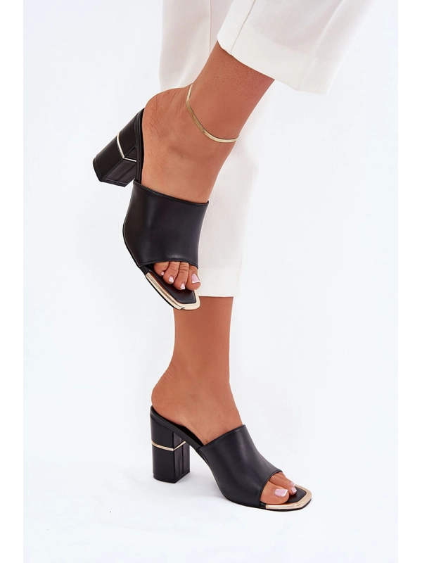 Step In Style Flip-Flops - Black