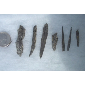 Black Kyanite Raw Crystals 7 Pcs Gemstone A