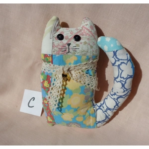 Vintage Quilt Cat Shelf Sitter 7 Inch Farmhouse Ornies Bowl Filler C