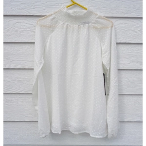 Daisy Fuentes Medium White Swiss Dot Top NWOT Victorian
