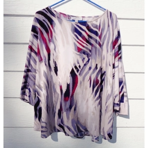 Jennifer Lopez 1X Dolman Top Oversize Abstract