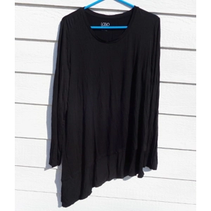 LOGO Lori Goldstein Black Angled Tunic Top Large 40 Chest Asymmetric